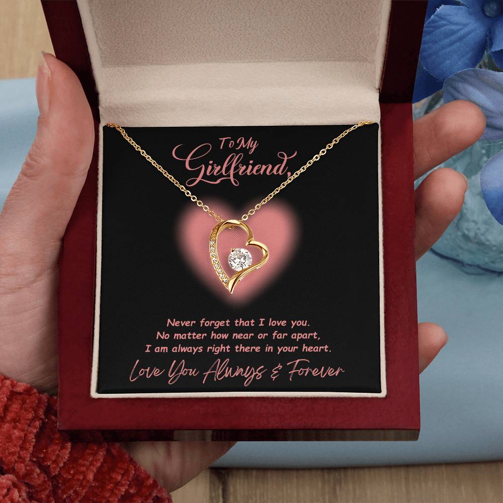 To My Girlfriend, I Am Always Right There In Your Heart - Dazzling Forever Love Necklace